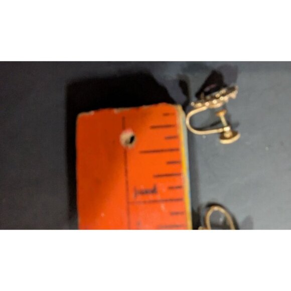 Vintage Screw Back Earrings W/ Floral Black Glass Cabochons & Rhinestones - Picture 6 of 6